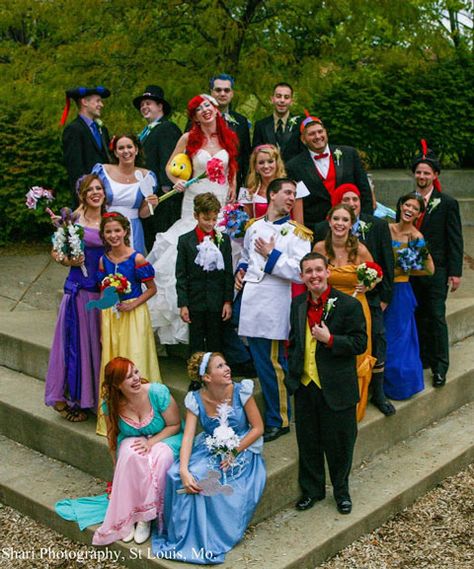 See The Greatest Disney Cosplay Wedding Ever - CinemaBlend.com Little Mermaid Wedding, Cosplay Wedding, Cosplay Disney, Disney Princess Wedding, Magically Delicious, Disney Inspired Wedding, Disney Wedding Theme, Disney Weddings, Disney Cosplay