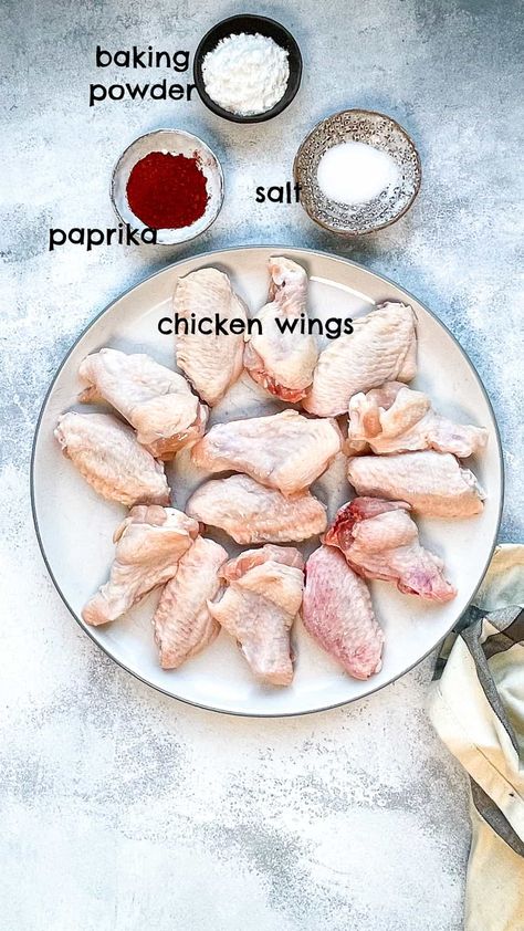 Baked Crispy Chicken Wings, Baked Chicken Wing, Crispy Baked Chicken Wings Recipe, Baked Crispy Chicken, Rub For Chicken, Chicken Wing Seasoning, Wing Recipes Baked, Dry Rub Chicken Wings, Wings Recipe Baked