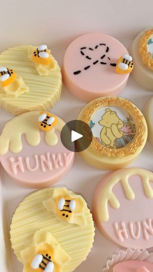 Facebook Winnie The Pooh Oreo Pops, Winnie The Pooh Dipped Oreos, Winnie The Pooh Chocolate Covered Oreos, Winnie The Pooh Dessert Ideas, Winnie The Pooh Oreos, Winnie The Pooh Baby Shower Desserts, Winnie The Pooh Treat Table, Winnie The Pooh Baby Shower Treats, Winnie The Pooh Treats