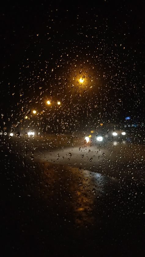 Rain And Thunderstorms, Night Drives, Dump Ideas, Sky Photography Nature, Late Night Drives, Instagram Frame Template, App Layout, Rainy Night, Instagram Frame