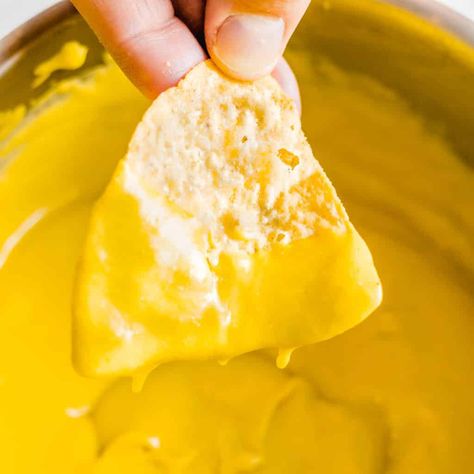 Best Vegan Cheese Sauce Vegan Nacho Cheese Sauce, Vegan Mozzarella Cheese, Vegan Nacho Cheese, Vegan Cheese Sauce Recipe, Nora Cooks, Vegan Apps, Best Vegan Cheese, Vegan Nachos Cheese, Vegan Cheddar Cheese