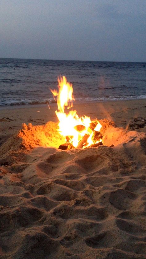 Love my job! Bon fire by the waters edge at Race Point beach! Beach Fire, Fire Photography, Beach Bonfire, Paradise On Earth, Summer Bucket Lists, Summer Dream, Sunset Beach, A Fire, Outer Banks