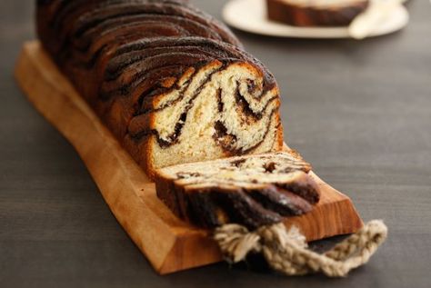 Beyoncé and Gwyneth Paltrow’s Go-To Caterer Is Now Baking for the Masses -- Grub Street Cinnamon Babka, Food Photography Dessert, Babka Recipe, Chocolate Babka, Cake Photography, Bread Loaf, Food Photography Inspiration, Chocolate Cinnamon, Loaf Cake