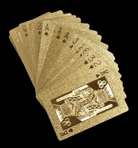 Gold Playing Cards, Game Night Parties, Texas Poker, Playing Card Games, Gambling Tattoo, Pin Up Tattoos, Gold Aesthetic, Video Games For Kids, A Robot