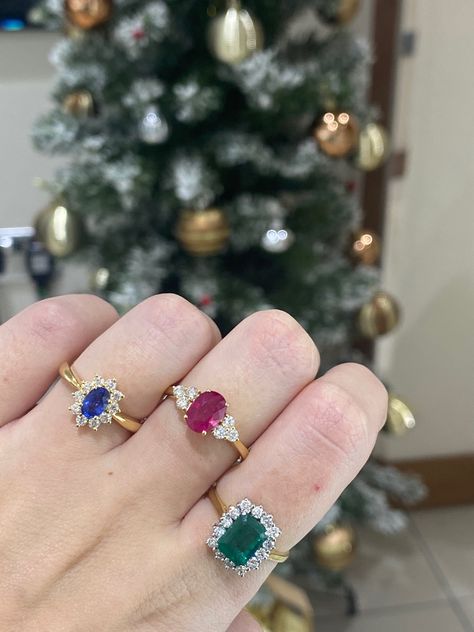 Customized Rings, Birmingham Jewellery Quarter, Bride Bracelet, Funny Lockscreen, Engagement Hairstyles, Manik Manik, Sapphire Earrings Studs, Colored Engagement Rings, Gold Rings Fashion