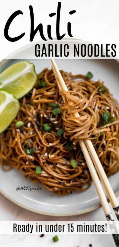 Spicy Chili Garlic Noodles, Chili Garlic Noodles, Asian Pasta, Vegan Chinese, Asian Meals, Buckwheat Noodles, Garlic Noodles, Vegan Asian, Asian Noodles