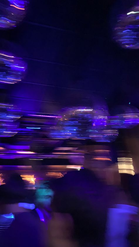 Led Disco Lights, Nature River, Miles Spiderman, Blurred Lights, Concert Aesthetic, Neon Aesthetic, Iphone Wallpaper Photos, Night Driving, Book Images