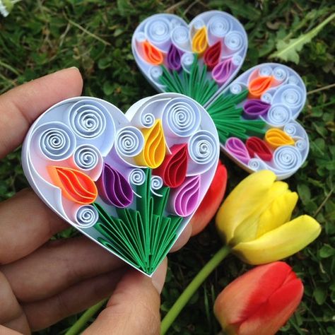 Mini Quilling, Quilling Bouquet, 38 Birthday, Diy Quilling Crafts, Paper Quilting, Quilling Letters, Paper Quilling For Beginners, Paper Quilling Cards, Quilling Work