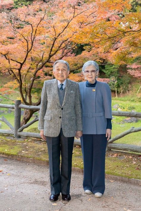 Empress Michiko, Royal Family Fashion, Nail It, The Royal Family, Stunning Outfits, Family Fashion, 90th Birthday, Duchess Kate, Be Real