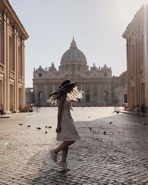 Vatican - St. Peter's Basilica Vatican Picture Ideas, Vatican Photo Ideas, Vatican Photography, Roma Photography, Rome Italy Photography, Rome Pictures, Rome Photography, Visit Rome, Rome Photo