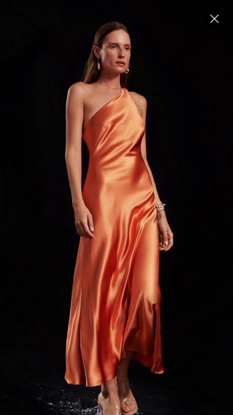 Orange Satin Dress, Satin Fashion, Boujee Outfits, Vogue Dress, What To Wear To A Wedding, Wedding Attire Guest, Event Outfit, Dresses To Wear, Dress Inspo