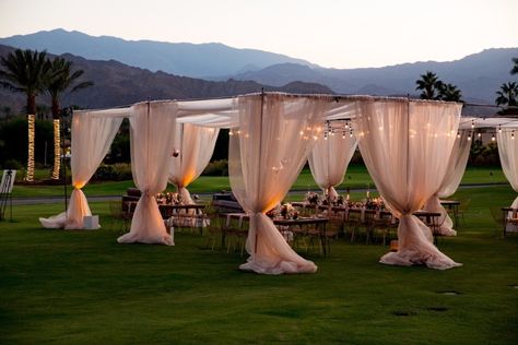 Indian Wells Golf Resort Weddings Golf Resort Wedding, Golf Wedding, Amazing Views, Golf Resort, Resort Wedding, Wedding Mood, Decor Wedding, Wedding Design, Super Cool