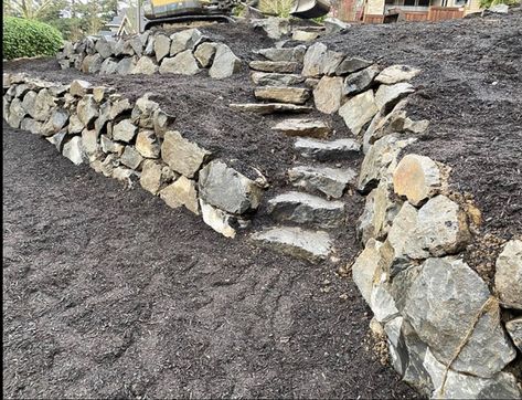 Stone Wall Garden Ideas, Acreage Landscaping, Stone Walls Garden, Sloped Backyard Landscaping, Sloped Backyard, Landscaping Retaining Walls, Rock Garden Design, Garden Stairs, Hillside Landscaping