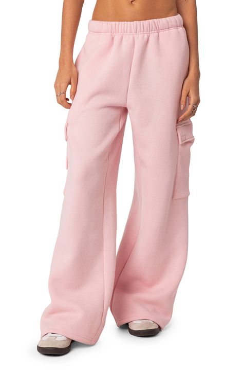 Lounge or go out in comfy fleece sweatpants made with cargo pockets and full-length wide legs for trend-right updates. Elastic waist Side flap-patch pockets; back flap-patch pockets 100% cotton Machine wash, dry flat Imported Y2k Cargo Pants, Oversized Sweatpants, Cute Sweatpants, Cargo Sweatpants, Hip Hop Pants, Pink Sweatpants, Fall Pants, Cargo Pants Women, Pink Outfits