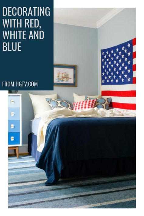 Patriotic Bedroom Ideas, Red White And Blue Bedroom, White And Blue Bedroom, Patriotic Bedroom, Dream Dorm Room, Patriotic Diy, Bedroom Color Combination, Blue Color Palette, American Gifts