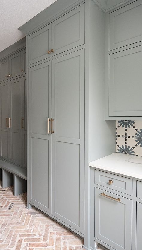 Mudroom Locker Paint Colors, Colorful Mudroom Ideas, Mudroom Colours, Gray Mudroom Cabinets, Mud Room Paint Colors, French Country Mudroom, Cabinets Mudroom, Mudroom Storage Cabinet, Mudroom Cabinet