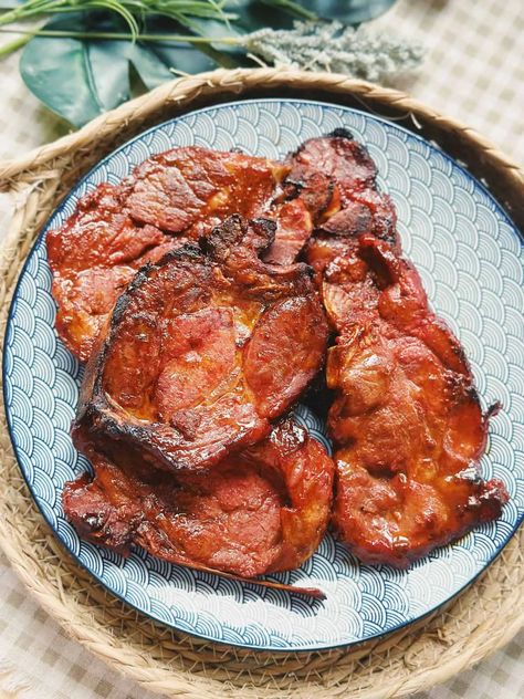 Easy Char Siu Pork Chops (5 Ingredients) Char Siu Pork Chops, Easy Char Siu Pork, Char Siu Pork Recipe, Char Sui Pork, Char Sui, Char Siu Pork, Char Siu, Pork Steak, Dinner Menu