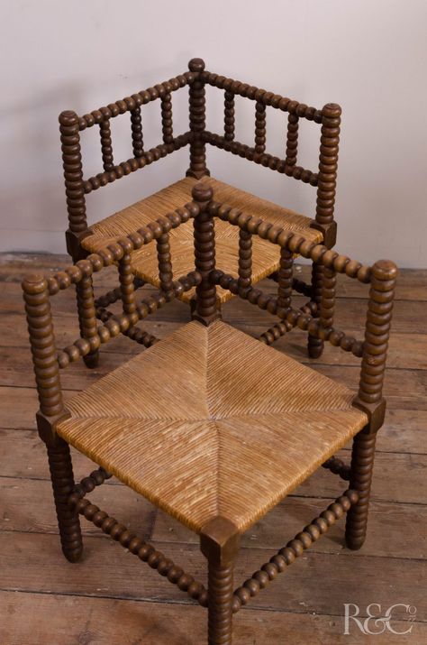 Bobbin Corner Chairs Bobbin Chair, Contemporary Style Furniture, Cottage Chairs, Corner Chairs, Rope Chair, Cottage Aesthetic, Public Seating, Corner Chair, Scandinavian Interior