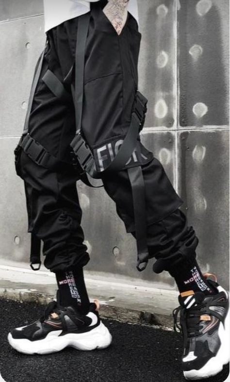 Formal Techwear, Yellow Pants Outfit, Japanese Streetwear Fashion, Cyberpunk Streetwear, Techwear Men, Cyberpunk Outfit, Hip Hop Joggers, Japanese Street Wear, Techwear Streetwear