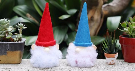 Whip out that Styrofoam cone. Here are 7+ nifty ideas to try Craft Nights, Cone Crafts, Xmas Deco, Cones Crafts, Craft Night, Crafts Ideas, Christmas Deco, Holiday Tree, Christmas Craft