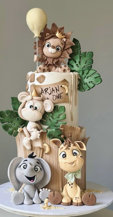 Cute First Birthday Cake, 1st Birthday Cake Ideas, Birthday Cake 1st, First Birthday Cake Ideas, Jungle Theme Cake, Jungle Safari Cake, Cake 1st Birthday, Jungle Birthday Cakes, Safari Baby Shower Cake