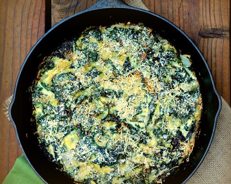 Chard Recipes Easy, Green Frittata, Frittata Recipes Healthy, Swiss Chard Recipes Easy, Kale Frittata, Eggs For Dinner, Healthy Frittata, Carrot Tops, Beets Carrots