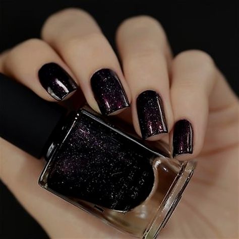 ILNP Mon Amour - Dark Purple Holographic Nail Polish #NailPolish Goth Costume, Ideas Uñas, Purple Holographic, Nail Board, Toe Nail Color, Purple Nail Polish, Nail Shimmer, Black Nail Polish, Holographic Nail Polish