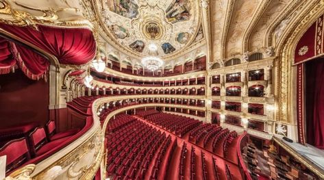 El Teatro Real - The Madrid Royal Opera House ⋆ Madrid Metropolitan Deco Jungle, Royal Opera House, Shakespeare Plays, Concert Hall, Eiffel Tower Inside, Scandinavia, Staging, Valance Curtains, Real Madrid