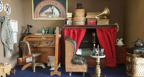 A little bit of Steampunk – Miniature Time Traveller Time Traveller, Lounge Suites, Design Movements, Steampunk Design, Kit Homes, Free Trial, Doll House, Miniatures, Lounge