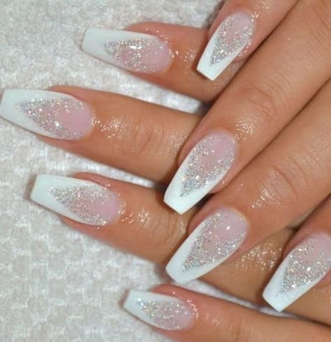 Holiday Nail Art Ideas, Holiday Nails Christmas, White And Silver Nails, Formal Nails, White Glitter Nails, Cute Christmas Nails, Holiday Nail, Homecoming Nails Acrylic, Christmas Nail Art Designs