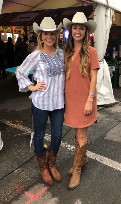 Rodeo Outfits – Cait and Co. Blog Houston Livestock Show And Rodeo Outfits, Rodeo Season Outfits, Rodeo Outfits Houston, Hlsr Houston Rodeo Outfit, Rodeo Outfits With Flannel, Houston Rodeo Outfit, Fort Worth Stock Show, Walking Out The Door, Houston Livestock Show And Rodeo