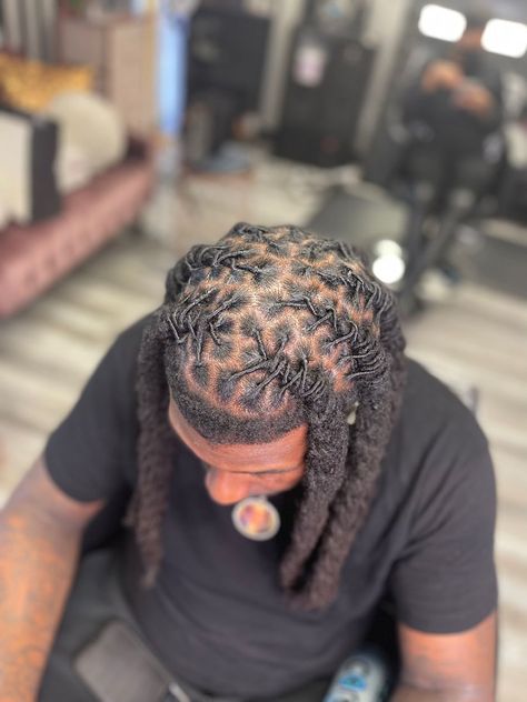 Dreadlock Barrel Twist Men, Loc Designs Men, Drippy Hairstyles, Locs Hairstyles Black Man, Barrell Twist Loc Styles Men, Loc Styles For Men Long, Loc Style For Men, Locs Styles For Men, Loc Braids Styles Men