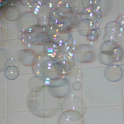 Bubble Bath Aesthetic, Aquarius Aesthetic, Bath Aesthetic, Nostalgia Aesthetic, Glinda The Good Witch, Cover Art Design, No Rain, Ethereal Art, Bubble Bath