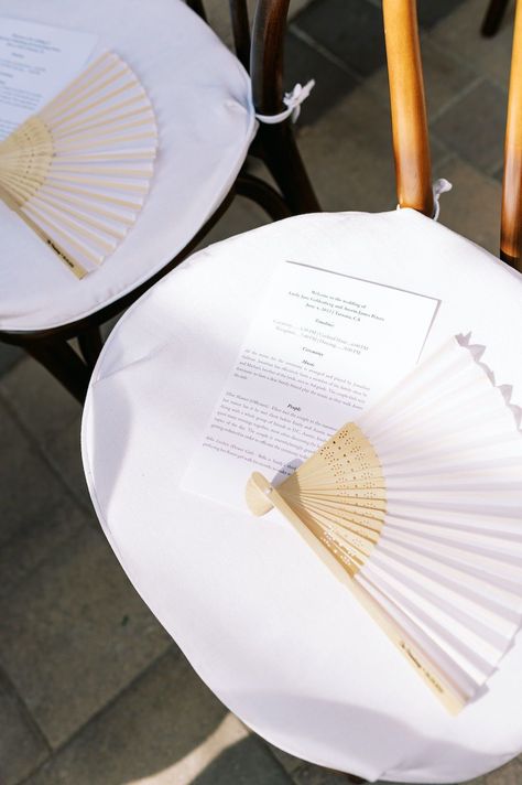 Paper Fans Wedding, Classic Backyard, Elegant Backyard Wedding, Elegant Backyard, Hand Fans For Wedding, Romantic Wedding Ceremony, Romantic Outdoor Wedding, Ceremony Chairs, Umbrella Wedding