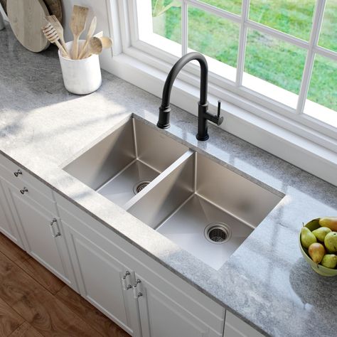 Black undermount sink