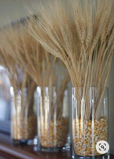 Wheat Decorations, Wheat Centerpieces, Outside Fall Decor, Deco Champetre, Tafel Decor, Thanksgiving Decorations Diy, Deco Nature, Fall Thanksgiving Decor, Autumn Decorating