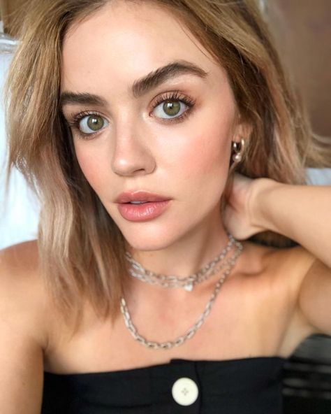 Pll Makeup, Lucy Hale Blonde, Lucy Hale Makeup, Christian Bride, Imogen Poots, Simple Makeup Looks, Spring Hair Color, Yellow Hair, Lucy Hale