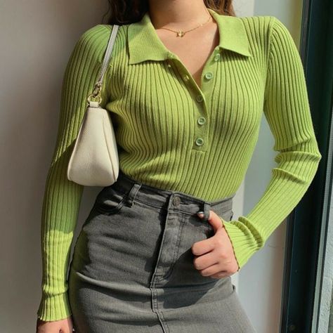 Green Top Outfit, Thrifted Outfits, Top Outfit, Green Outfit, Avocado Green, Green Top, Collar Sweater, Mode Inspiration, Preppy Outfits