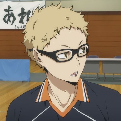 Haikyuu Tsukishima, Tsukishima Kei, Volleyball Anime, Haikyuu Karasuno, Anime Titles, Sports Anime, Manga Characters, Haikyuu Anime, Cute Anime Guys