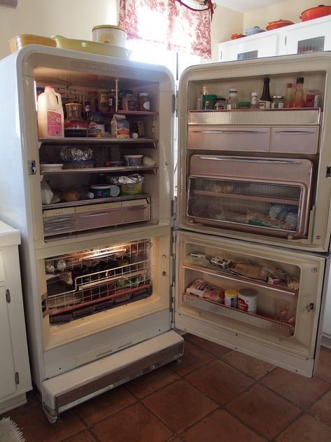 1956 Frigidaire Imperial Cold-Pantry 1950 Fridge, 1950s Fridge, 1950s Refrigerator, Cold Pantry, Antique Appliances, 1950 Kitchen, Clever Furniture, Retro Kitchen Appliances, Vintage Kitchen Appliances