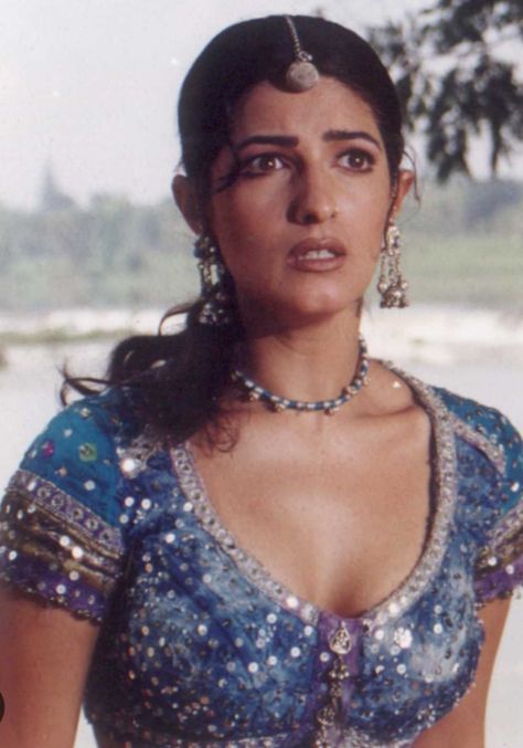 Twinkle Khanna, Crazy Women, Girl Crush Fashion, Desi Clothes, Vintage Bollywood, Movie Stills, Indian Actress Hot Pics, Beautiful Smile Women, India Beauty