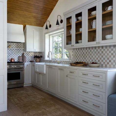 Checkerboard Tile, Valley Cottage, Cozy Furniture, Traditional Cottage, Boutique Interior Design, Hidden Valley, Boutique Interior, Dining Nook, Kitchen Tile