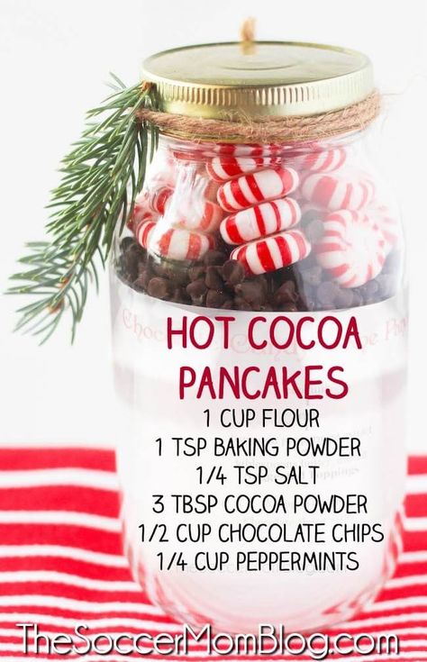 Christmas Pancake Mix In A Jar, Pancake Mix Jar Gift, Mason Jar Pancake Mix Recipes, Hot Cocoa Pancakes, Christmas Pancakes In A Jar, Hot Cocoa Basket Ideas Diy Christmas, Pancake Gift Ideas, Hot Cocoa Mason Jar Gifts Diy Christmas, Bread Mix In A Jar Gift