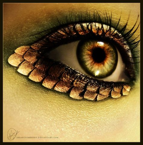 Dragon Makeup, Fantasy Make-up, Photos Of Eyes, Fx Makeup, Dragon Eye, Sfx Makeup, Halloween Make Up, Fantasy Makeup, Long Lashes