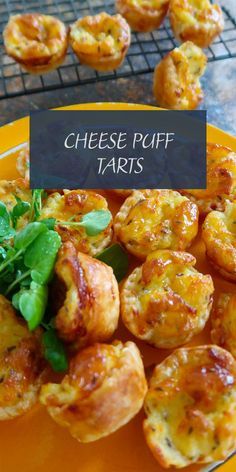 International Appetizers, Savoury Finger Food, Cheese Puff, Hot Cheese, Savory Tart, Flaky Pastry, Puff Pastry Recipes, Cannoli, Savory Snacks