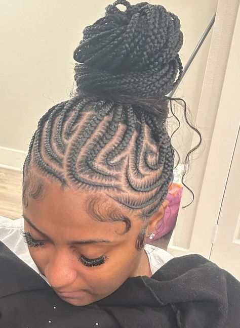 Braided Hairstyles In Bun, Freestyle Braided Ponytail, Summer Braided Hairstyles For Black Hair, Hair Braid Designs, Short Box Braids Hairstyles, Braided Hairstyles For Black Women Cornrows, Feed In Braids Hairstyles, Feed In Braids, Hairstyles Pictures