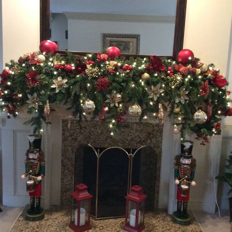 Mantle using three garlands prelim Christmas Trees Theme, Mantle Decorating Ideas Christmas, Christmas Mantle Decor Fireplaces, Decorate Your Fireplace, Xmas Garland, Enchanted Christmas, Holiday Fireplace, Christmas Mantel Decor, Mantel Decor Ideas