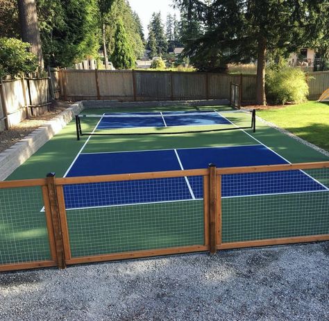 Pickleball Court In Yard, Backyard Sport Court Ideas, Portable Pickleball Court, Backyard Pickleball Court And Pool, Pickle Ball Court Backyard Ideas, Pickleball Court Dimensions, Backyard Pickleball Court Landscaping, Backyard Pickle Ball Court, At Home Pickleball Court