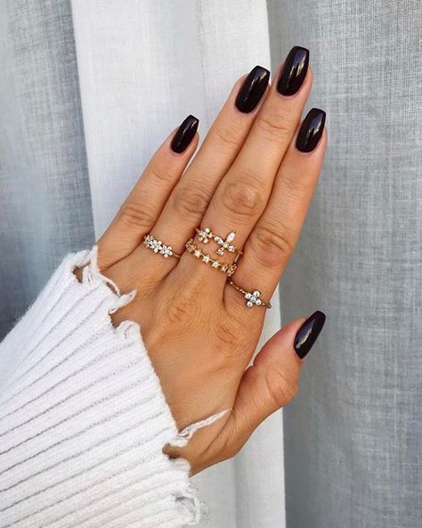 Black Coffin Nails, Milky Nails, Dark Fall, Black Acrylic Nails, Edgy Nails, Fall Acrylic Nails, Makijaż Smokey Eye, Acrylic Coffin, Nails 2020