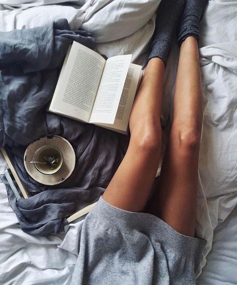 Reading A Book, Lazy Days, Coffee And Books, 인물 사진, Comfy Cozy, Instagram Inspiration, Cup Of Coffee, Book Photography, Book Aesthetic